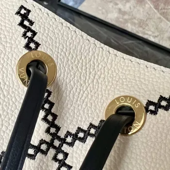Louis Vuitton M46023 LV M46029 NéoNoé MM Monogram Beige