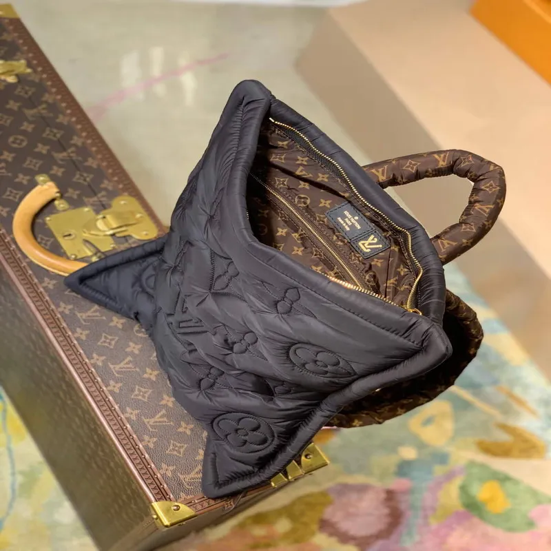 LV M58981 Louis Vuitton New Backpack Black