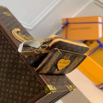 LV M45965 Louis Vuitton Trio Messenger Monogram