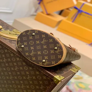 LV M41994 Louis Vuitton Vintage Monogram Canvas Bucket Bag