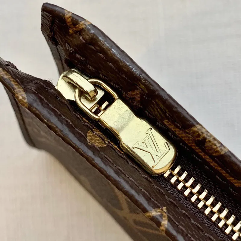 LV M41994 Louis Vuitton Vintage Monogram Canvas Bucket Bag