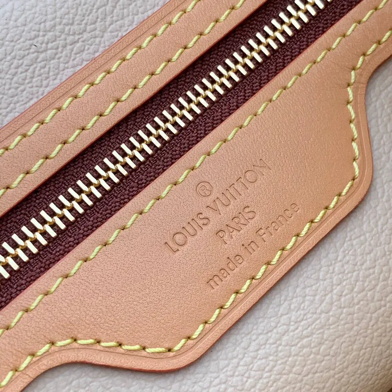 LV M41994 Louis Vuitton Vintage Monogram Canvas Bucket Bag