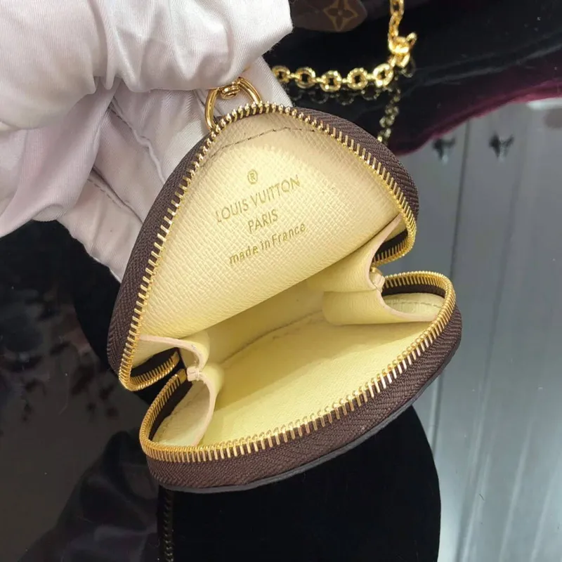 LV M58977 Louis Vuitton Maxi Multi Pochette Accessoires Handbag M58980