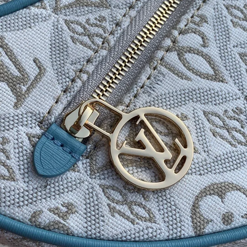 LV M81094 Louis Vuitton Loop Bag Ecru / Blue