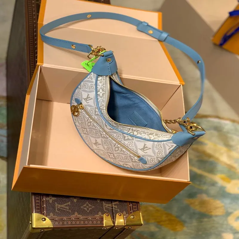 LV M81094 Louis Vuitton Loop Bag Ecru / Blue