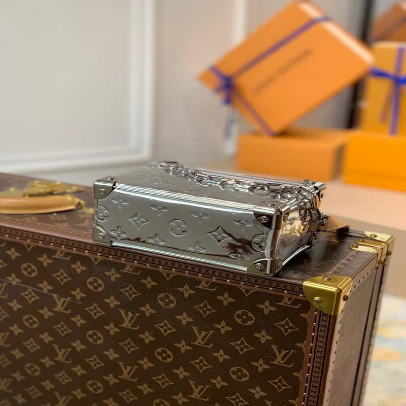 LV M68906 Louis Vuitton Mini Soft Trunk Bag Patent Silver