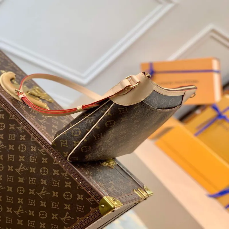 LV M56390 Louis Vuitton ODéON PM Monogram Bag