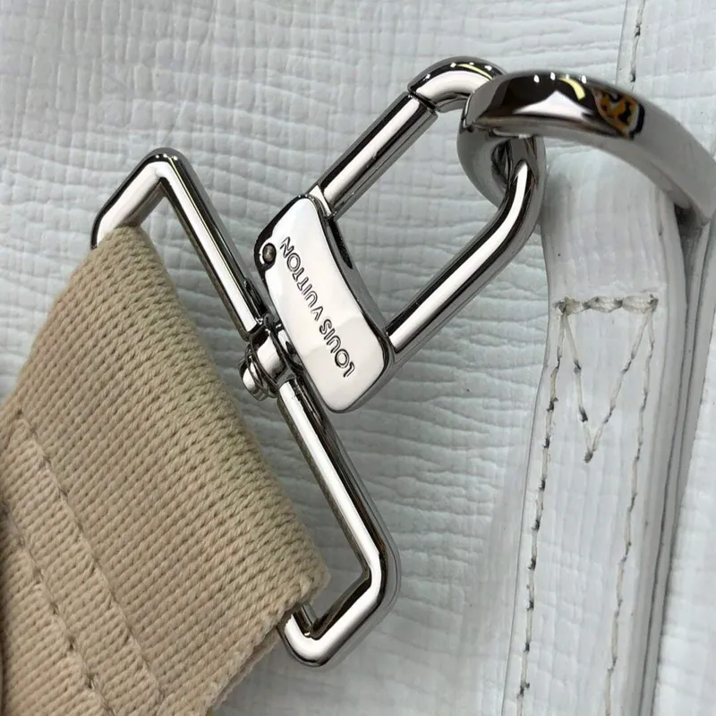 LV M59366 Louis Vuitton Tote Journey LV M59373