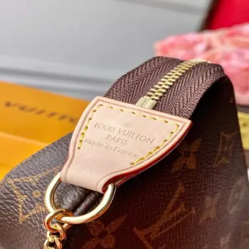 LV M58009 Louis Vuitton Mini Pochette Accessoires Monogram