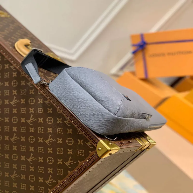 LV M30801 Louis Vuitton Avenue Sling Bag M30803 Grey