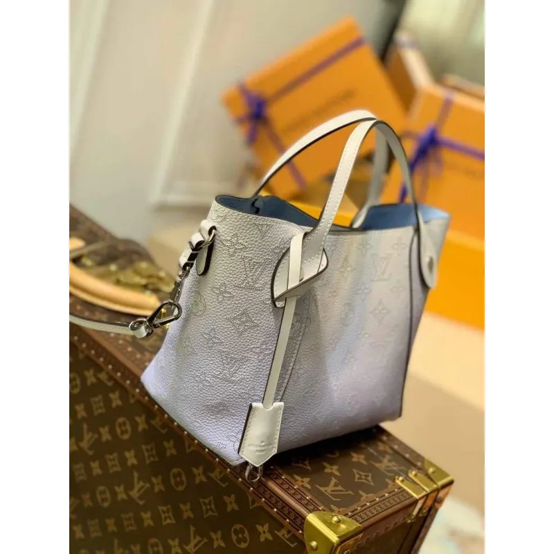LV M57858 Louis Vuitton Hina PM Bag Gradient Blue