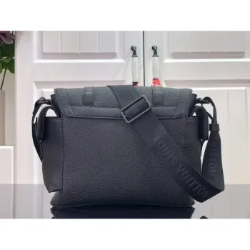 LV M58476 Louis Vuitton Christopher Messenger Bag Black M58475