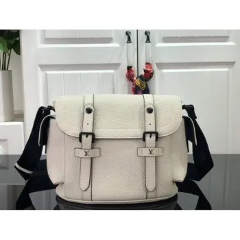 LV M58475 Louis Vuitton Christopher Messenger Bag White M58476