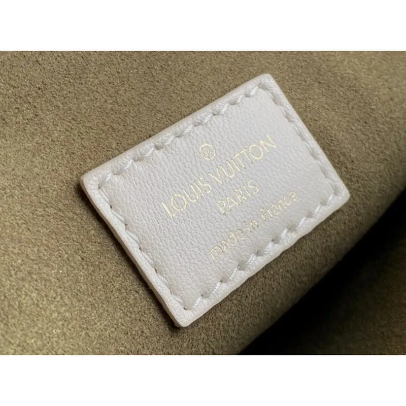 LV M57793 Louis Vuitton Coussin PM Bag M57790 Cream