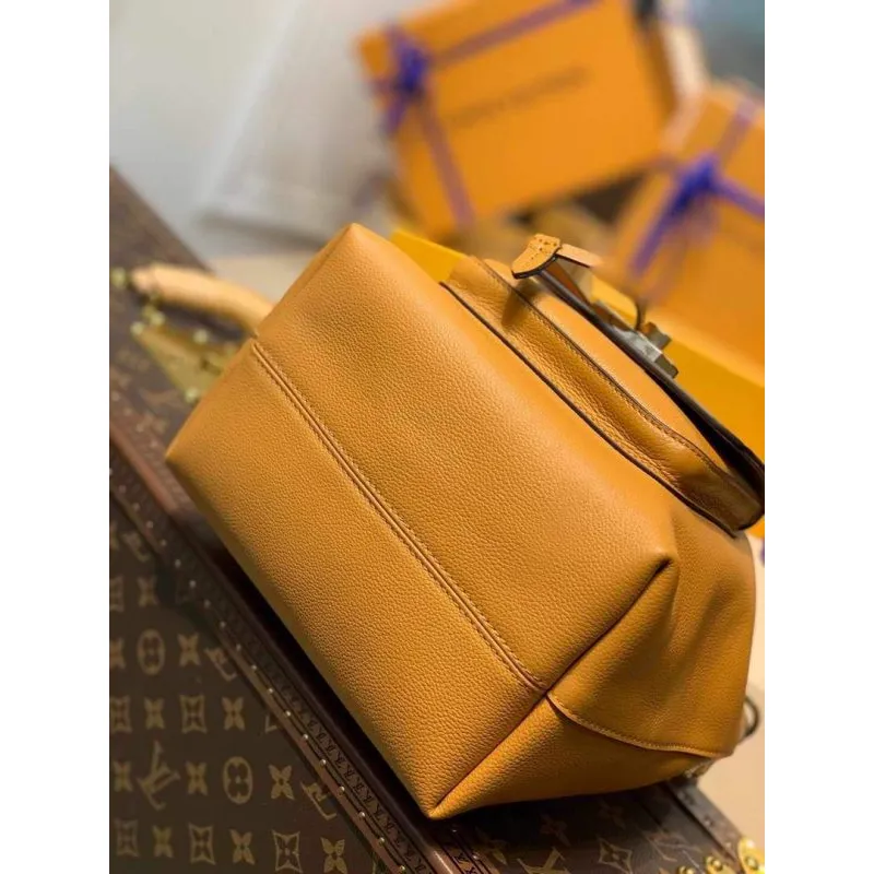 LV M57689 Louis Vuitton Lockme Bucket Bag M57687 M57688 Arizona Beige