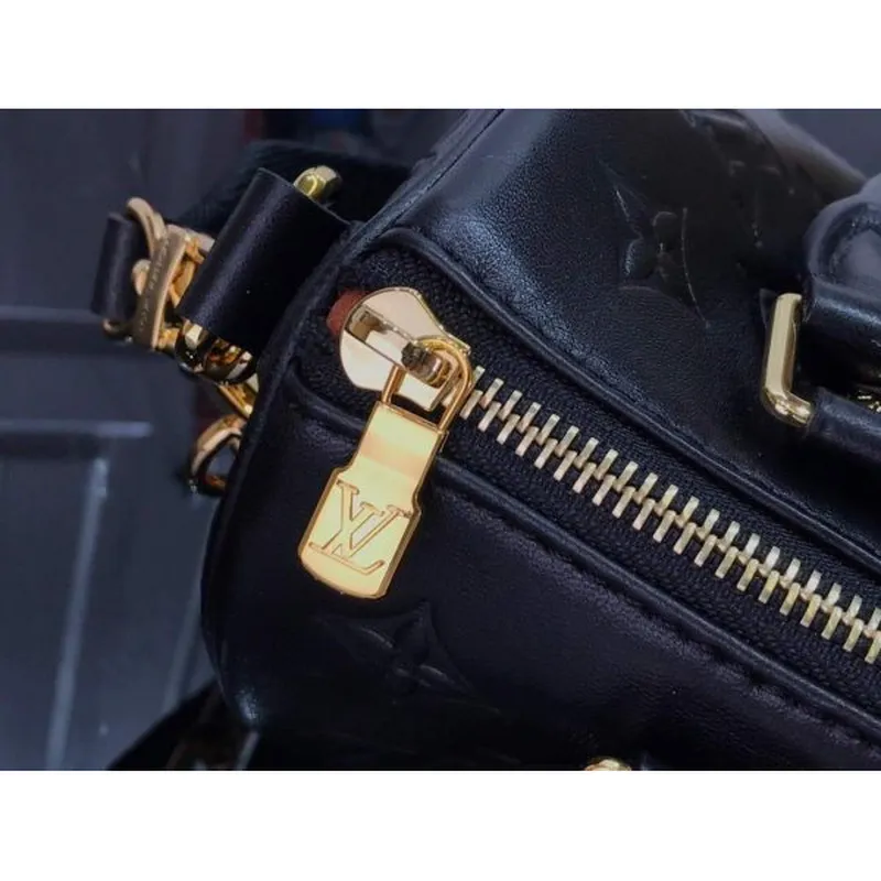 LV M58631 Louis Vuitton Speedy Bandouliere 22 Bag Black
