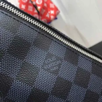 LV N40159 Louis Vuitton Damier Cobalt Discovery Messenger Shoulder Bag Black