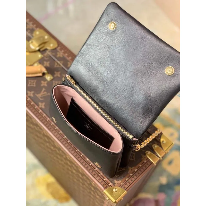 LV M80742 Louis Vuitton Pochette Coussin Other Leather Bag Black