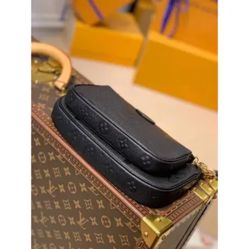 LV M80399 Louis Vuitton M80447 Multi Pochette Accessoires Bag Black