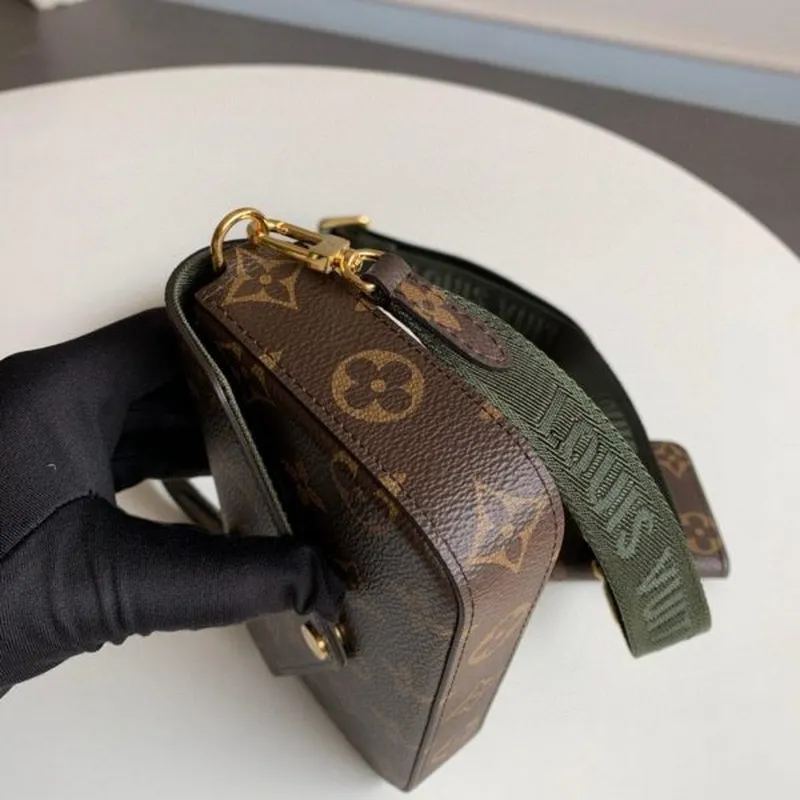LV M80091 Louis Vuitton Felicie Strap Go Monogram Bag Green