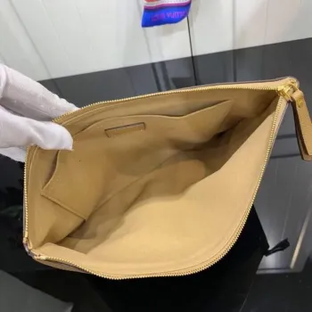 LV M64591 Louis Vuitton Daily Pouch Monogram Canvas Bag M62942 Brown