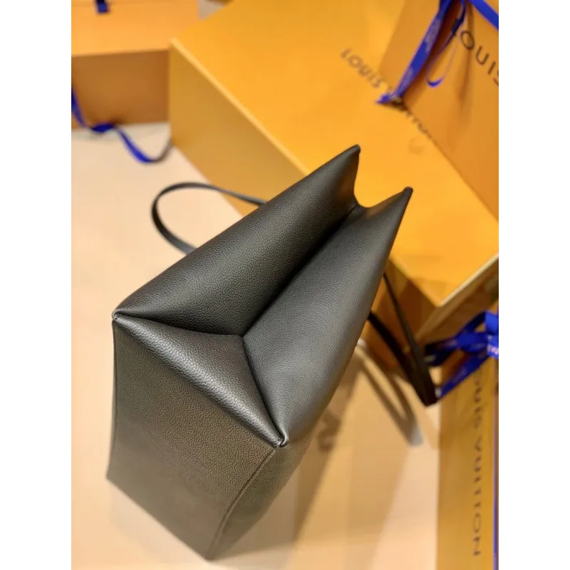 LV M57345 Louis Vuitton M57346 Lockme Shopper M57347 Bag Grained Calf Leather Black