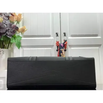 LV M57308 Louis Vuitton Tote Bag Black Grained Calf Leather