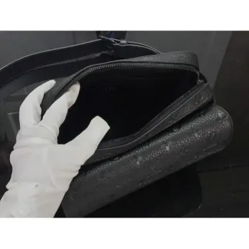 LV M57307 Louis Vuitton Steamer Messenger Bag Black