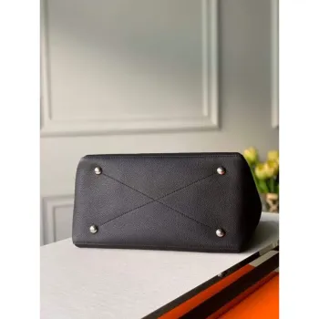 LV M56073 Louis Vuitton M56084 Beaubourg Hobo MM Mahina Black