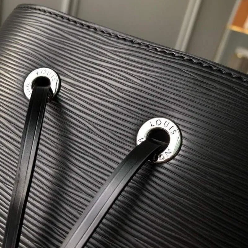 LV M54366 Louis Vuitton NéONOé MM Epi Bag Black