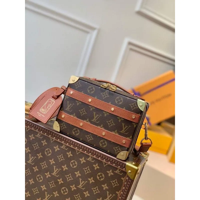 LV M45785  Louis Vuitton LVxNBA Handle Trunk Monogram