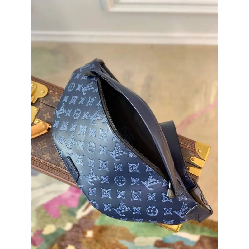 LV M45729 Louis Vuitton Discovery Bumbag PM Navy Blue