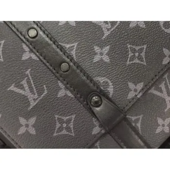 LV M45727 Louis Vuitton Trunk Messenger PM Rectangular Bag Monogram