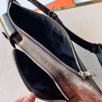 LV M45337 Louis Vuitton Classic BUMBAG Belt Bag Monogram