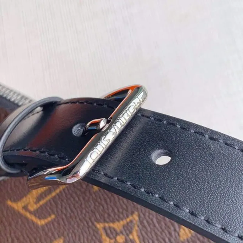 LV M45337 Louis Vuitton Classic BUMBAG Belt Bag Monogram