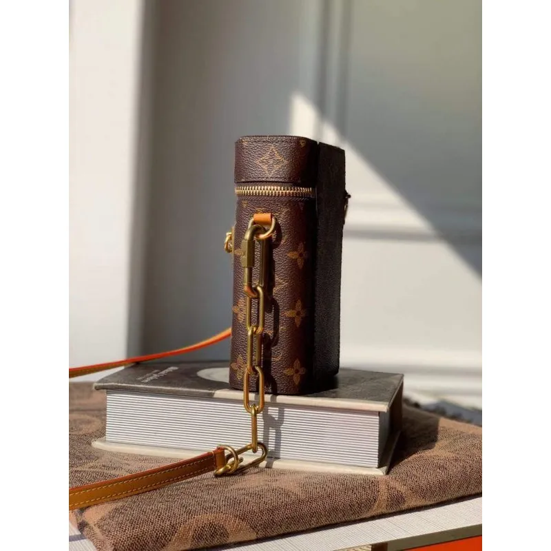 LV M44914 Louis Vuitton Phone Box Monogram