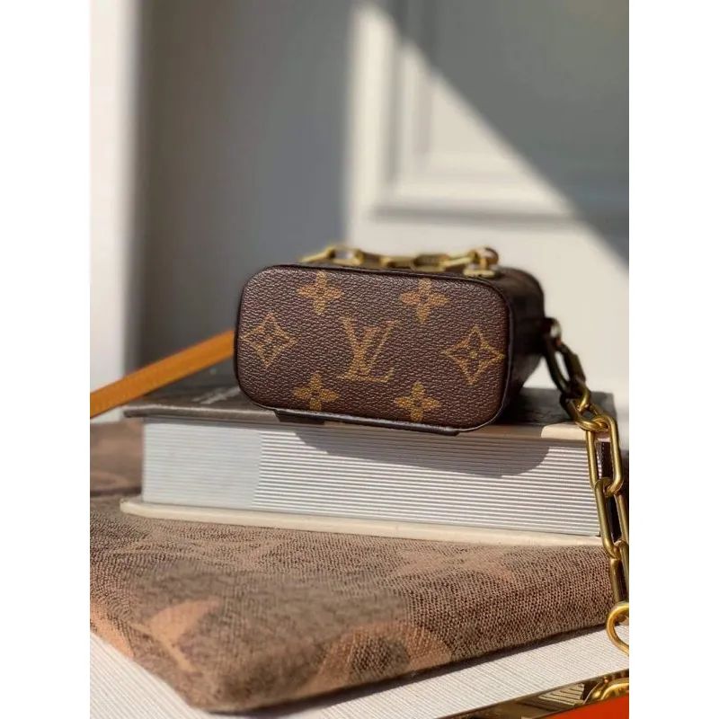 LV M44914 Louis Vuitton Phone Box Monogram