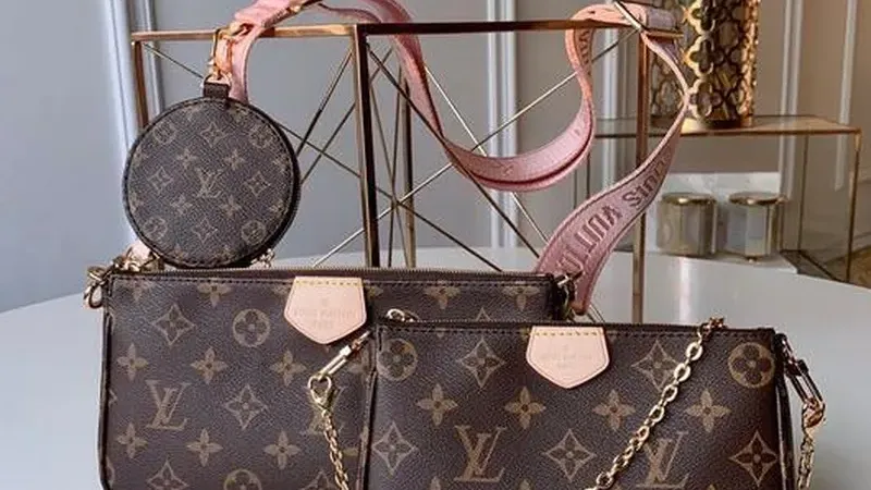 Louis Vuitton Multi Pochette M44840 / M44813 / M44990 — Green Monogram Versatility