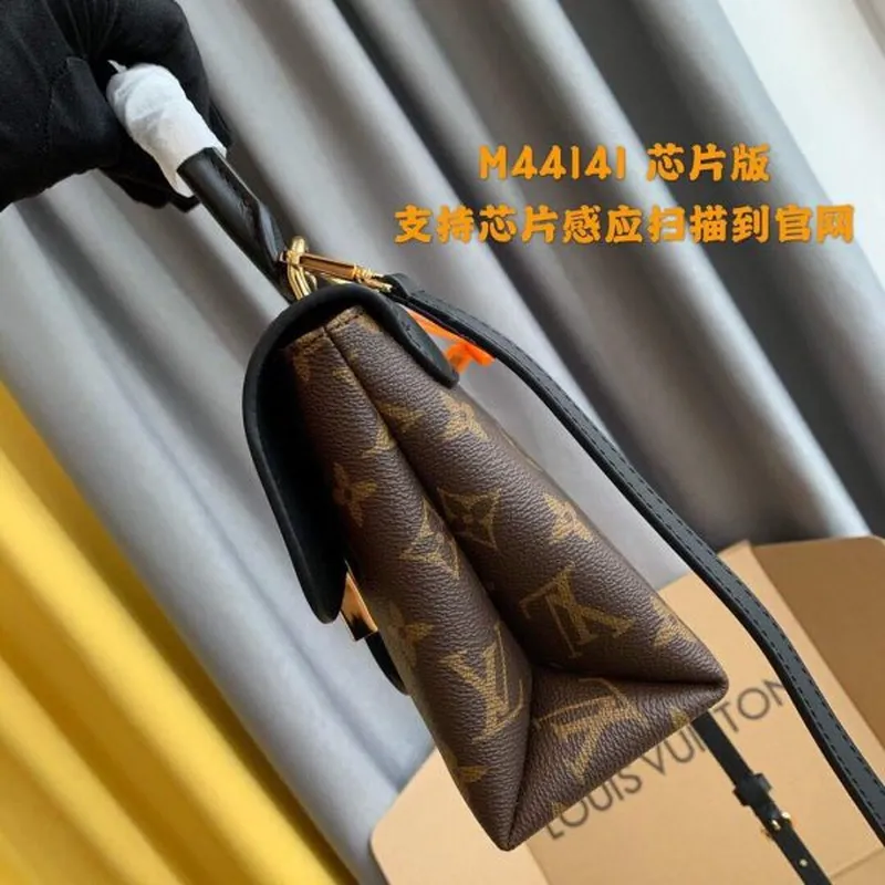 LV M44141 Louis Vuitton Locky BB Monogram Black M44654 Bag