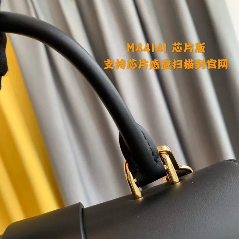 LV M44141 Louis Vuitton Locky BB Monogram Black M44654 Bag