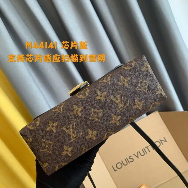LV M44141 Louis Vuitton Locky BB Monogram Black M44654 Bag