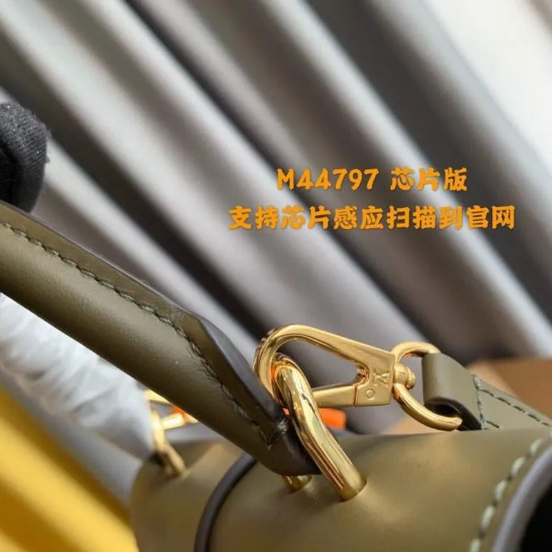 LV M44080 Louis Vuitton Locky BB Monogram Green M44654 Bag