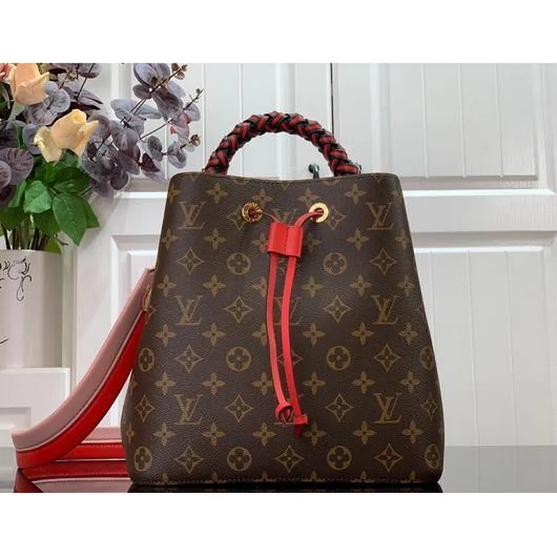 LV M44021 Louis Vuitton M44022 NéONOé Shoulder Bag Red