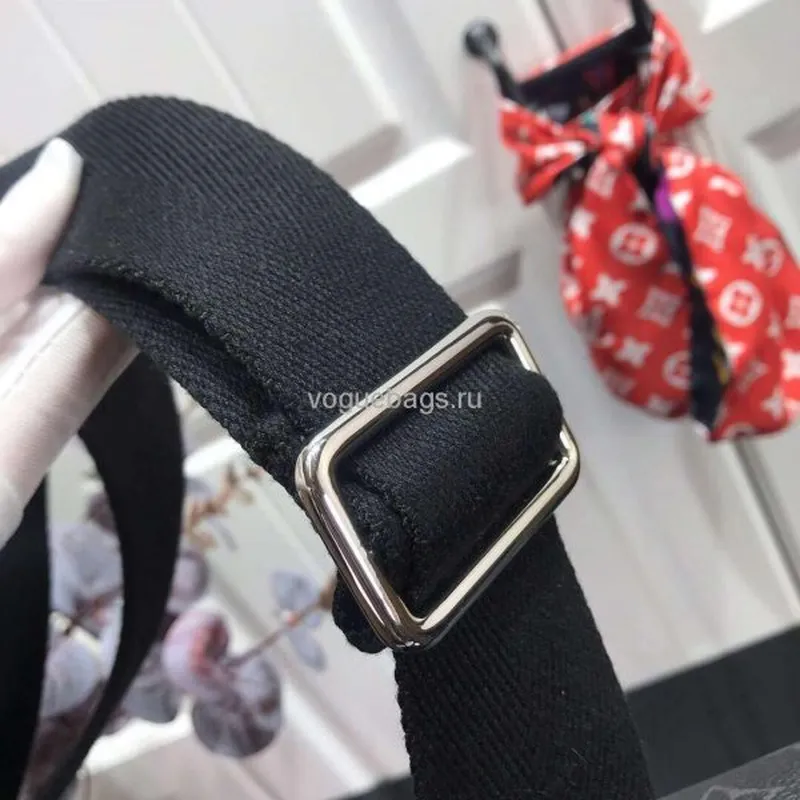 LV M44001 Louis Vuitton District MM Monogram Eclipse Canvas M44000 Bag