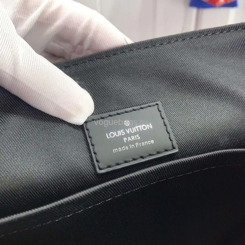 LV M44001 Louis Vuitton District MM Monogram Eclipse Canvas M44000 Bag