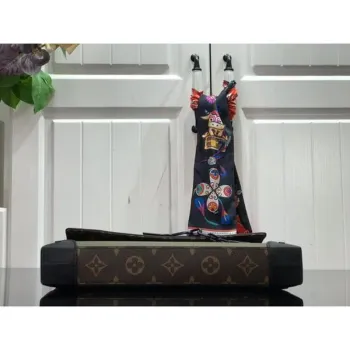 LV M30583 Louis Vuitton Pochette Voyage Steamer Bag Green