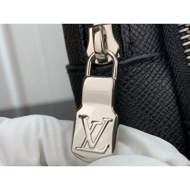 LV M30443 Louis Vuitton Avenue Sling Bag Black