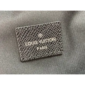 LV M30443 Louis Vuitton Avenue Sling Bag Black