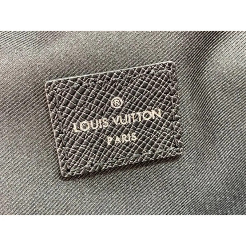 LV M30443 Louis Vuitton Avenue Sling Bag Black