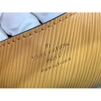 Louis Vuitton M56780 LV Crafty Twist MM Bag M56779 Epi Brown